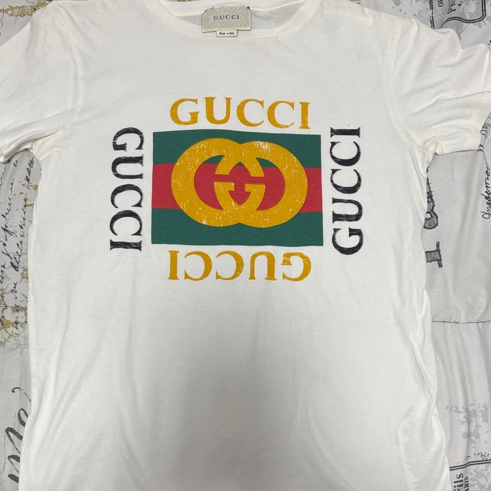 Gucci White Tee with Iconic Multicolor Logo